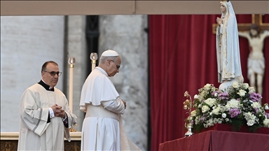 Pope Leo hails 'glimmers of hope' for peace in Gaza