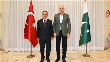 TBMM Başkanı Kurtulmuş, Türkiye'nin İslamabad Büyükelçiliğini ziyaret etti