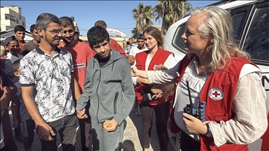 İsrail, Batı Şeria’da serbest bırakılması planlanan Filistinli esirlerin ailelerini tehdit etti