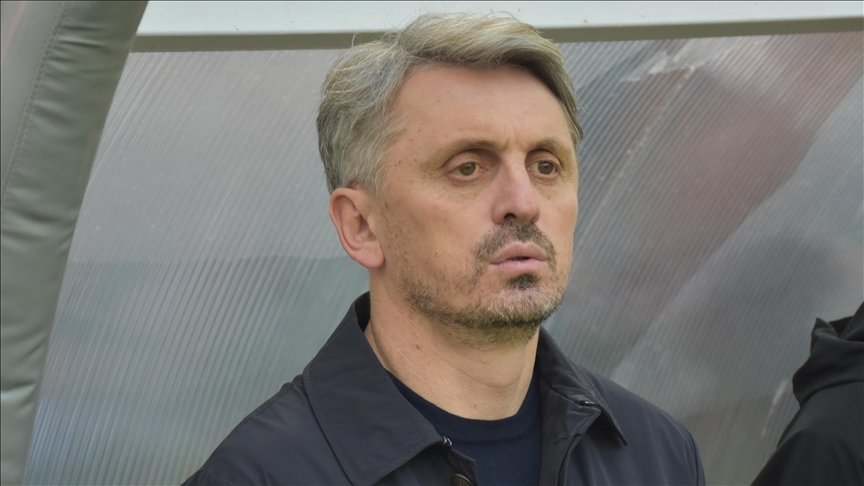 Eyüpspor'da teknik direktörlüğe Orhan Ak getirildi