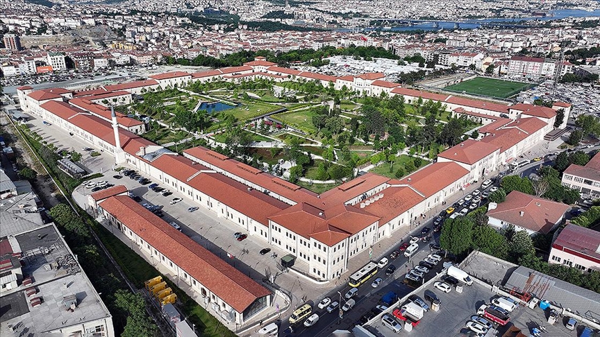 "Zamansız İzler" Türk çinileri sergisi Rami Kütüphanesinde açılacak
