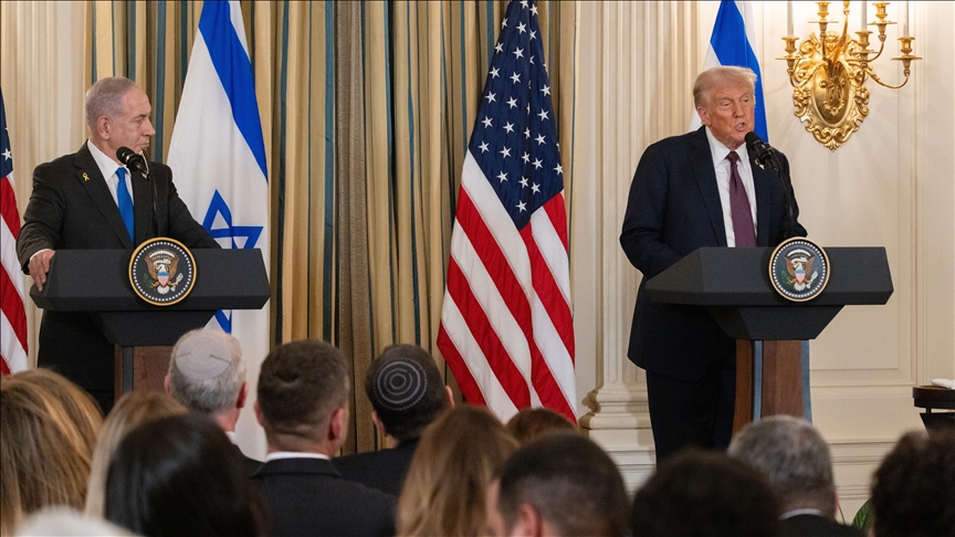 Trump, Netanyahu'nun yanında "Gazze'de savaş bitti" mesajını yineledi