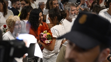 Remaining 6 Spanish activists, held by Israel aboard Gaza flotillas, return home