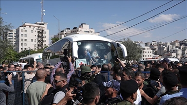الفلسطيني المحرر فتيلة: وضع الأسرى صعب وهُددنا بالاعتقال الإداري 