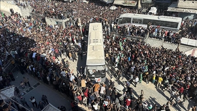 إسرائيل تفرج عن 1968 أسيرا فلسطينيا بينهم 250 محكومين بالمؤبد 