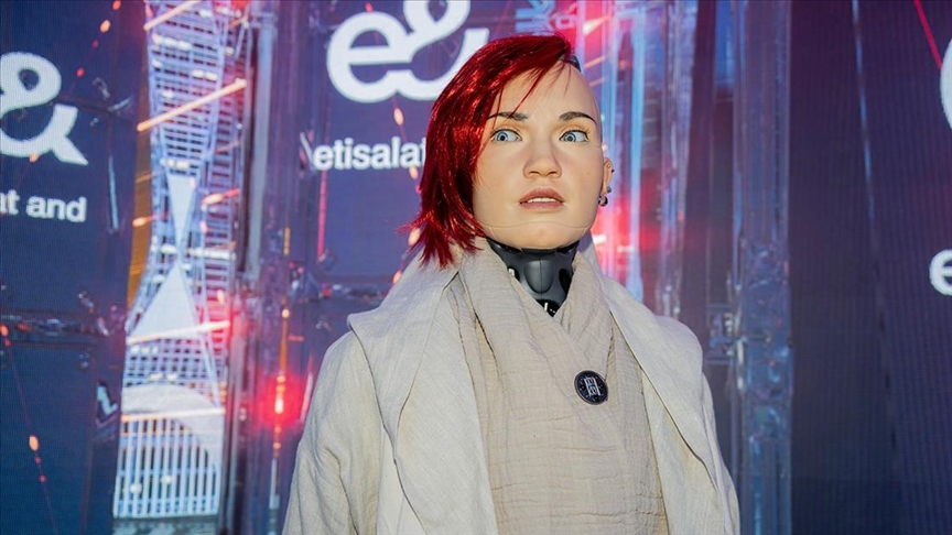 ИИ придает «естественность» роботам-гуманоидам