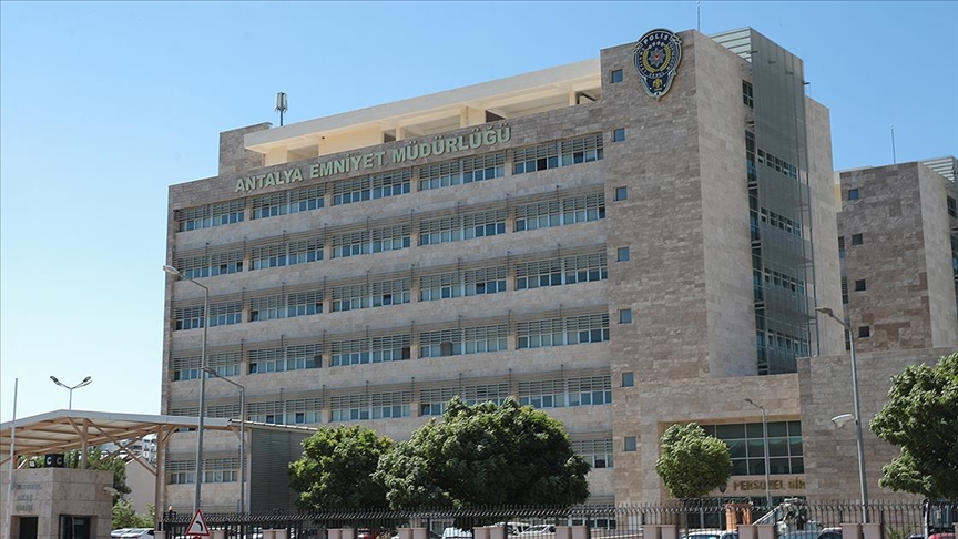 Antalya Büyükşehir Belediyesine yönelik soruşturmada 6 zanlı daha gözaltına alındı