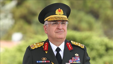 وزير الدفاع التركي يتوجه إلى بلجيكا للمشاركة باجتماع الناتو