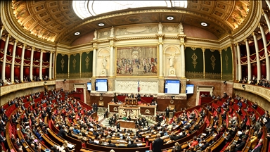 France: Le PS pose ses conditions pour ne pas censurer le gouvernement