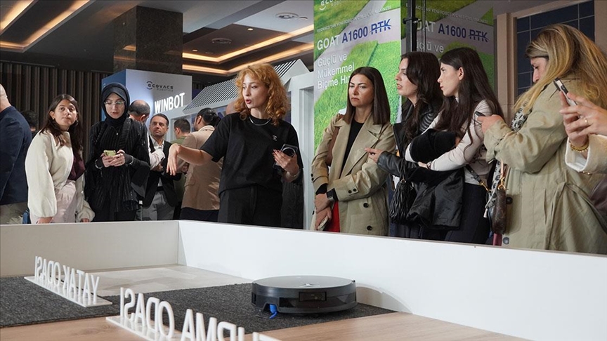 Ecovacs akıllı robot süpürge serisi Deebot X11 Serisi'ni Türkiye'de satışa sundu