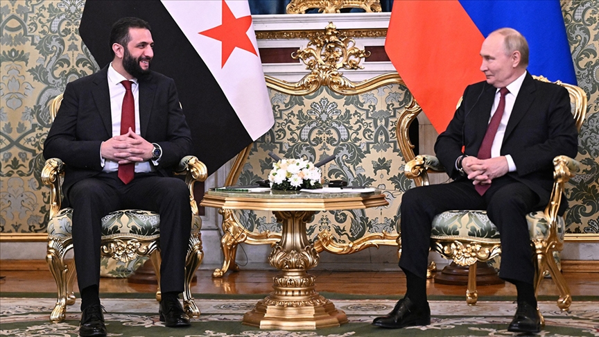 Rusya Devlet Başkanı Putin, Suriye Cumhurbaşkanı Şara ile bir araya geldi