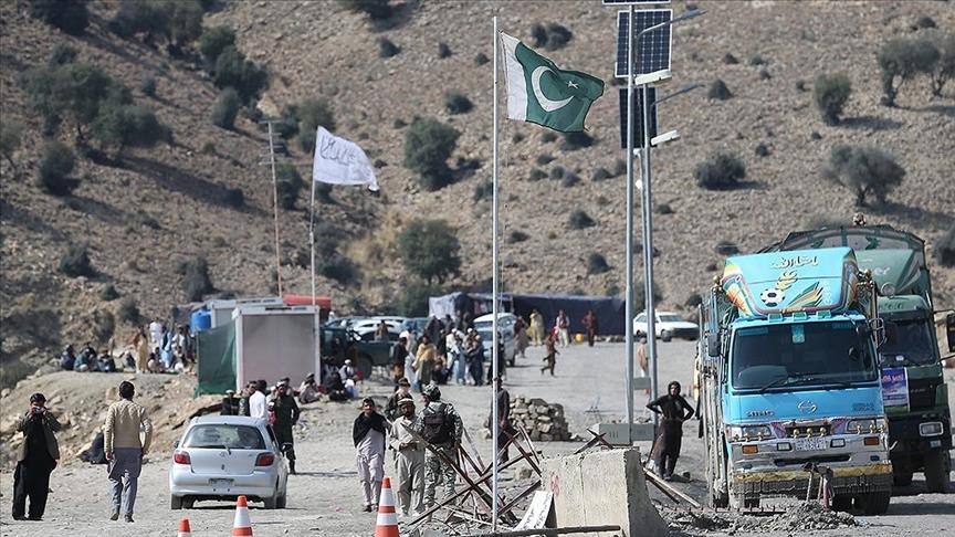 افغانستان: 12 نفر در حملات پاکستان کشته شدند