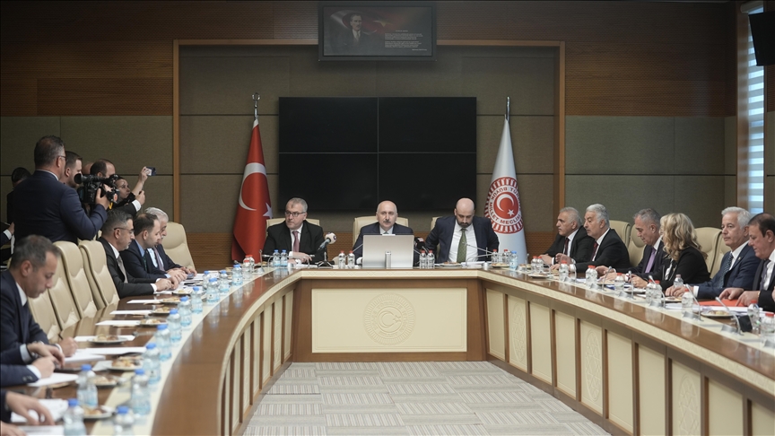 Turizm ve vakıflarla ilgili düzenlemeler içeren kanun teklifi komisyonda kabul edildi