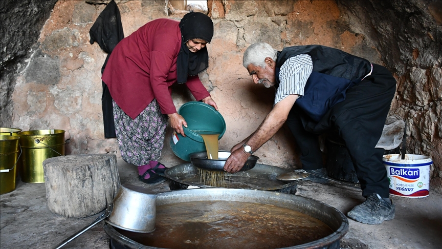Li Batmanê çêkirina dimsa ji tiriyê mezrone ya tescîlkirî dest pê kir