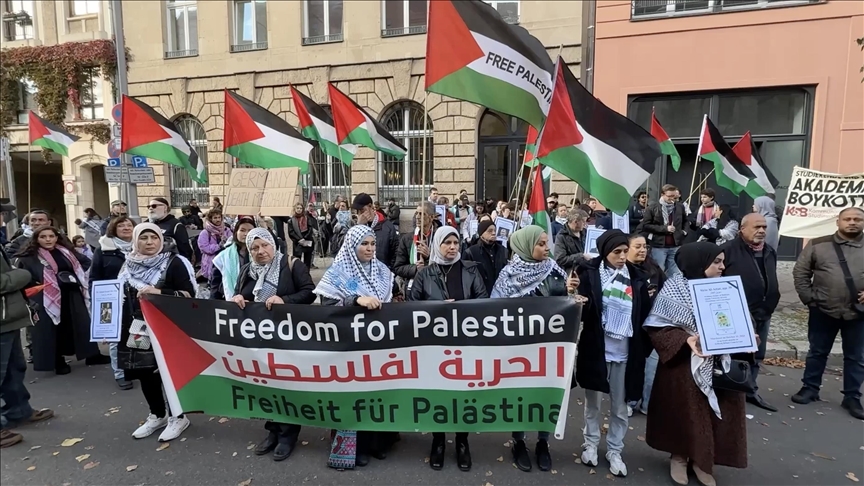 Protesta në Berlin kundër shtypjes së akademikëve dhe artistëve pro-palestinezë