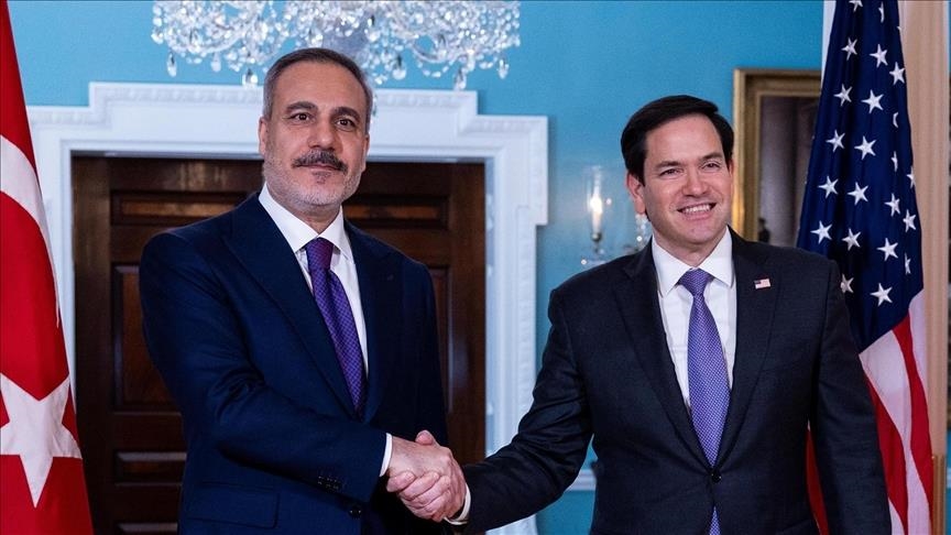 Turkish foreign minister, US secretary of state discuss Gaza ceasefire