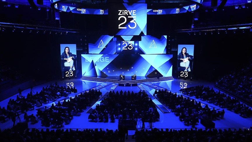 Zirve 23, "Kendine Git" temasıyla binlerce gencin buluşma noktası oldu