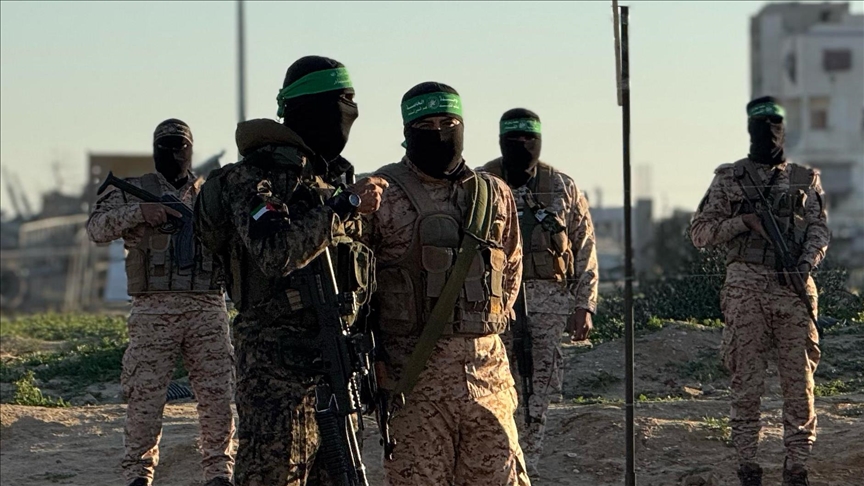 جندي إسرائيلي مُفرج عنه: حماس وفرت لي التوراة وأدوات الصلاة خلال أسري