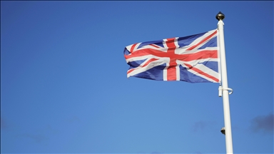 Frustration britannique face au retard français dans la lutte contre les « bateaux-taxis »