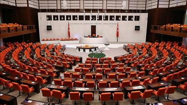 Türk askerinin Irak, Suriye ve Lübnan'daki görev süresinin uzatılmasına ilişkin Cumhurbaşkanlığı tezkereleri TBMM'de