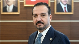ارزیابی معاون رئیس حزب عدالت و توسعه ترکیه در مورد قانون مربوط به تسهیل اشتغال اتباع خارجی تُرک‌تبار