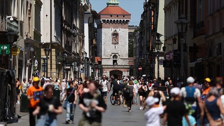 В Польше 25,6% населения в случае нападения на страну добровольно вступят в армию