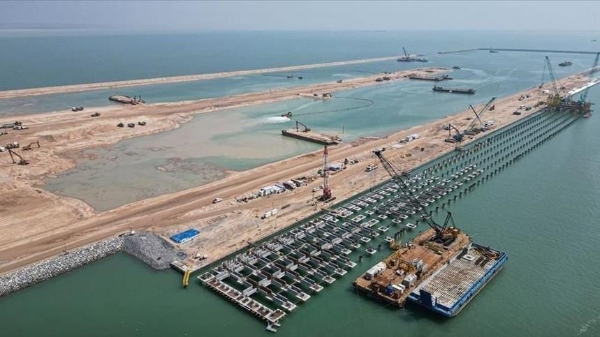 اتفاق وشيك بين العراق وشركة موانئ أبوظبي لتشغيل ميناء الفاو