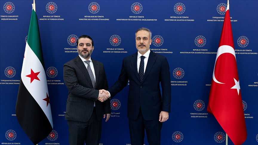 Dışişleri Bakanı Fidan, Suriyeli mevkidaşı Şeybani ile telefonda görüştü