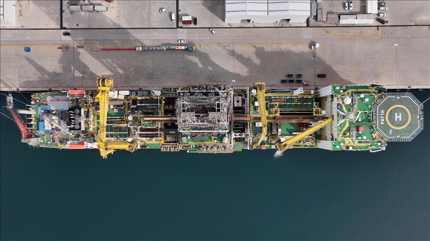 Karadeniz gazının dünya pazarına LNG olarak satışının önü resmen açıldı