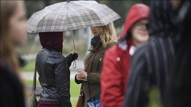 Studim: Shmangia e kontaktit me sy mund të sinjalizojë vetëbesim të ulët ose shqetësim emocional