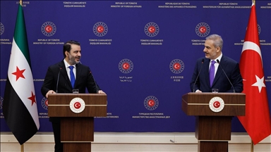 Turkish, Syrian foreign ministers discuss follow-up to Ankara security talks