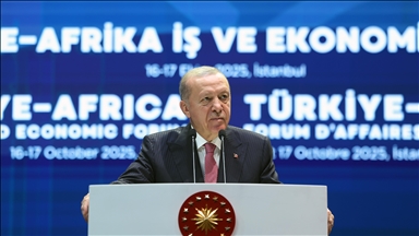 Serokomar Erdogan: "Divê Xeze birînên xwe zû derman bike û dîsa li ser piyan bimîne"