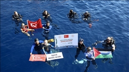 Şahika Ercümen, değişken ağırlık paletsiz dalışta dünya rekorunu geliştirdi