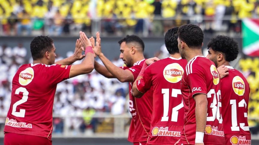 قدم.. الأهلي المصري يبدأ مشواره الإفريقي بفوز خارج ملعبه