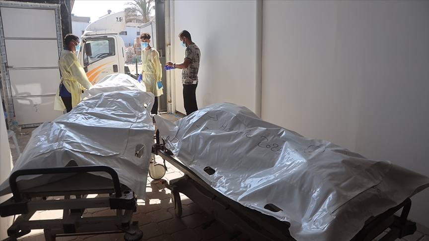 İsrail’in teslim ettiği cenazelerin baş ve göğüs bölgesinde kurşun izleri vardı