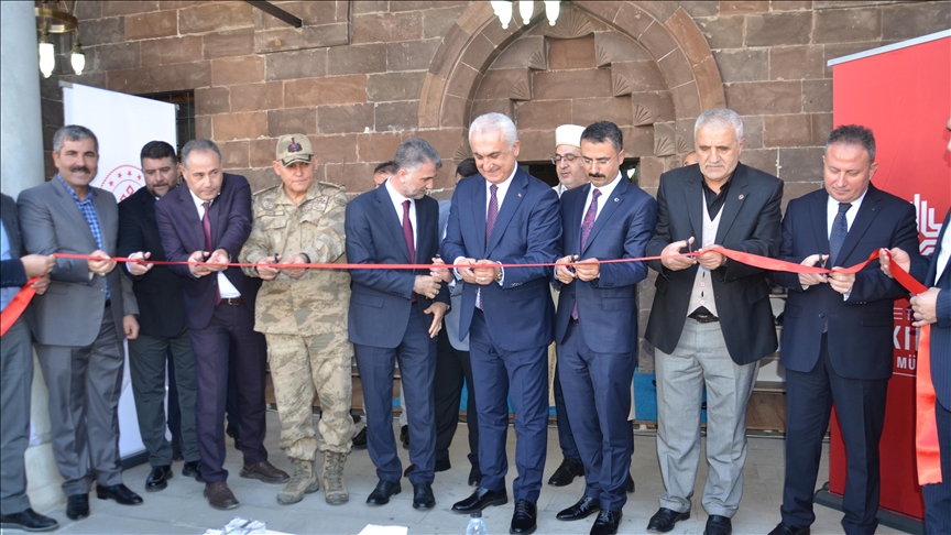 Li Mûşê Mizgefta Murad Paşa ya ku ji nû va hat avakirin ji îbadetê ra hat vekirin