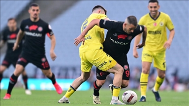 Fatih Karagümrük, Süper Lig'de yarın Fenerbahçe'ye konuk olacak