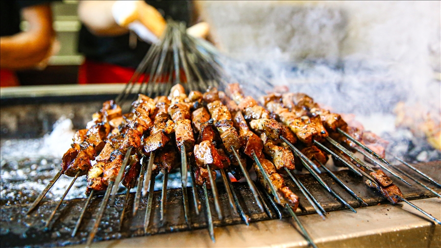 Adana, qyteti që nuk fle kurrë nga aromat e kuzhinës