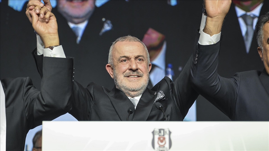 Beşiktaş'ta yeni divan kurulu başkanı Ahmet Ürkmezgil oldu
