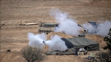 قصف جوي ومدفعي إسرائيلي على رفح بدعوى "إزالة تهديدات"