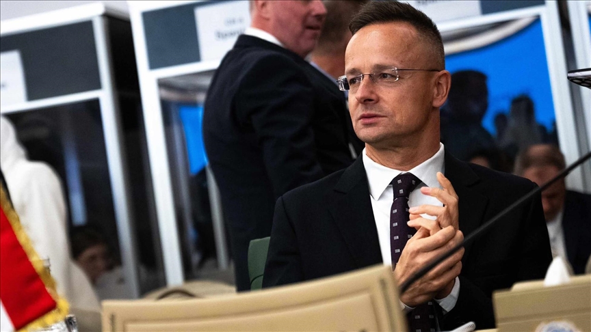 Szijjarto: Mađarska će blokirati povećanje vojne pomoći i zabranu ruskih energenata