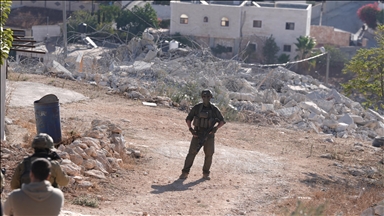 الجيش الإسرائيلي يجرف 70 دونما من أراضي الفلسطينيين بالضفة