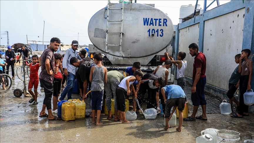 Entran solo 986 camiones con ayuda humanitaria a la Franja de Gaza desde la entrada en vigor del alto el fuego