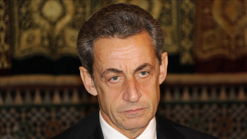 Eski Fransa Cumhurbaşkanı Nicolas Sarkozy hapse girdi