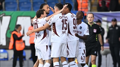 Trabzonspor 131 hafta sonra 4'te 4 peşinde