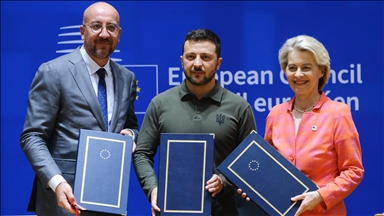 Ucrania y la UE respaldan el cese inmediato de los combates en Ucrania propuesto por Trump