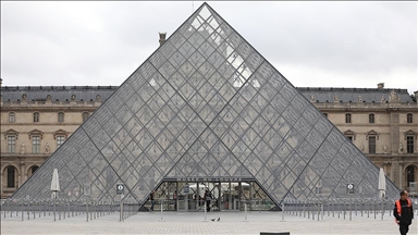 Telegram'ın kurucusu, Louvre soygununu "Fransa'nın çöküşünün işareti" olarak değerlendirdi