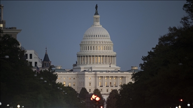 US government shutdown enters 21st day with no end in sight