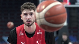 NBA'de all-star rütbesi alan Alperen Şengün, yüzük hedefiyle sezonu açıyor