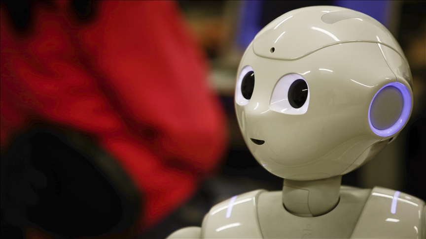 Amazon planira zamijeniti radnike robotima